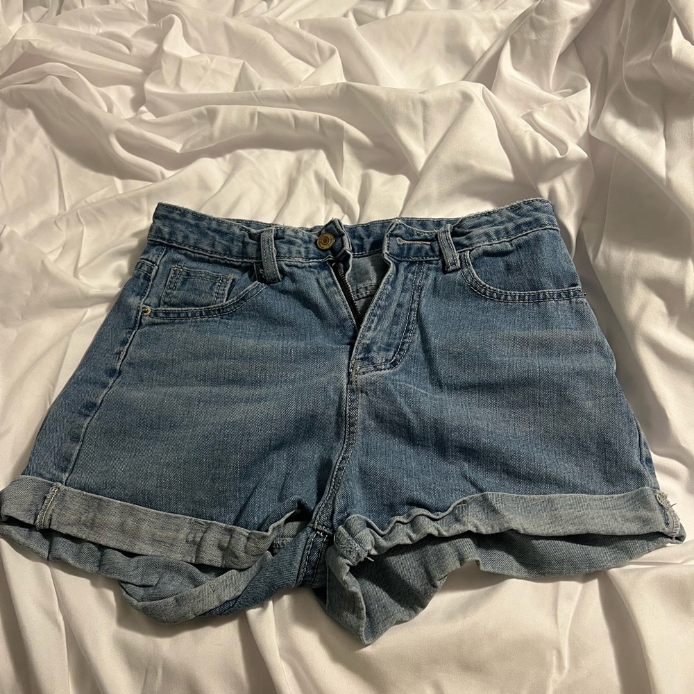 Pair of shorts size small
